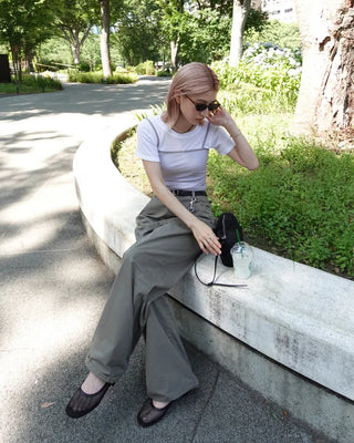 See-through ribbed half-length T-shirt