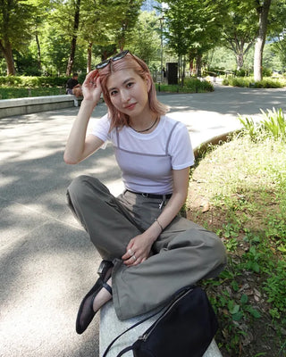 See-through ribbed half-length T-shirt
