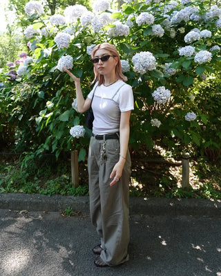 See-through ribbed half-length T-shirt