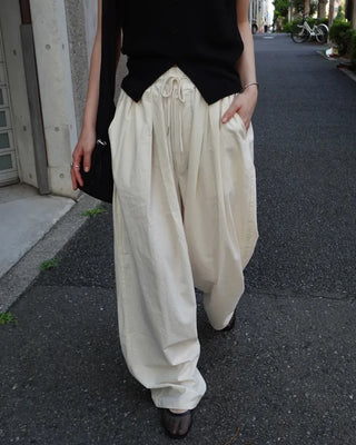 (Unisex) Wide Fit Pintuck Pants