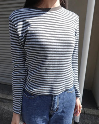 Striped simple long-sleeved T-shirt