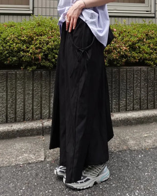 Drawstring pocket volume flared skirt
