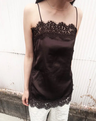 Lace sleeveless mini dress