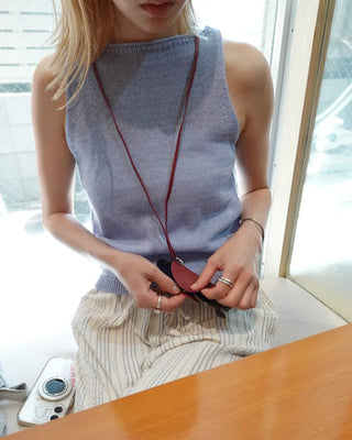 Summer knit sleeveless top