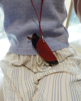 Half-moon leather eyeglass holder