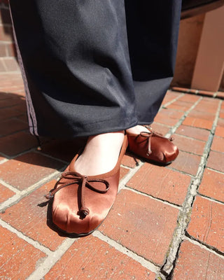 Ribbon flat shoes