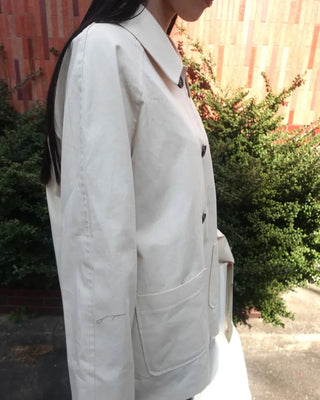 Square pocket single half trench coat