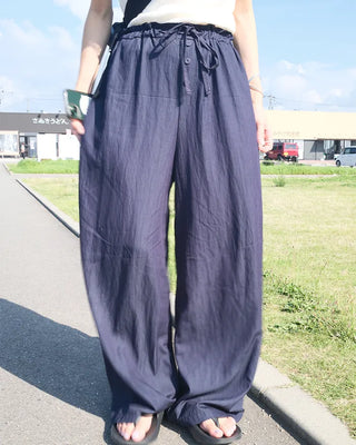 Glossy nylon band button pants