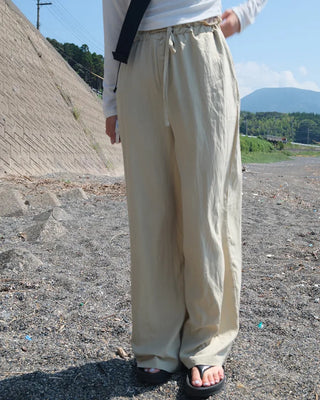 Glossy nylon band button pants