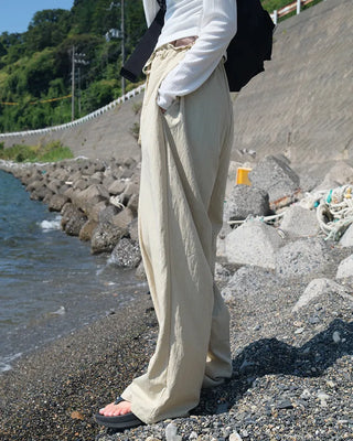 Glossy nylon band button pants
