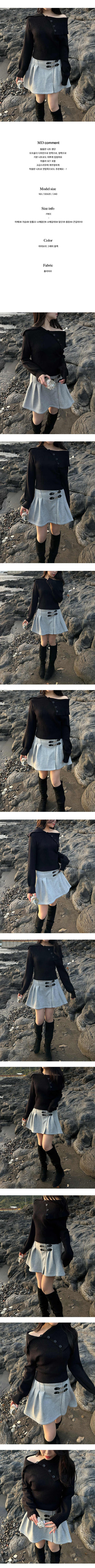 Off-shoulder button-slit knit