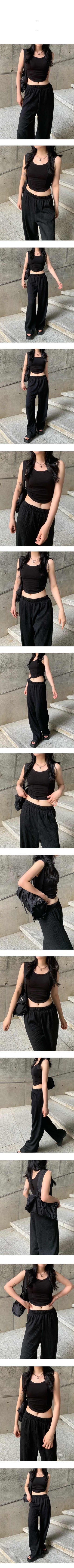 Line cap tank top (with built-in cups)