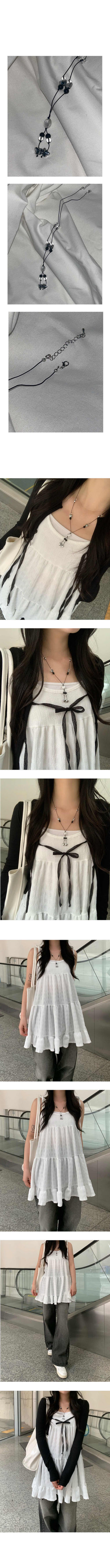 Black Ball Clear Bead Necklace