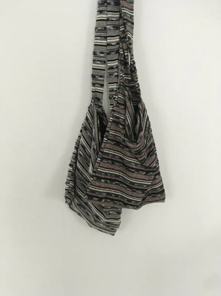 Knitted shoulder bag
