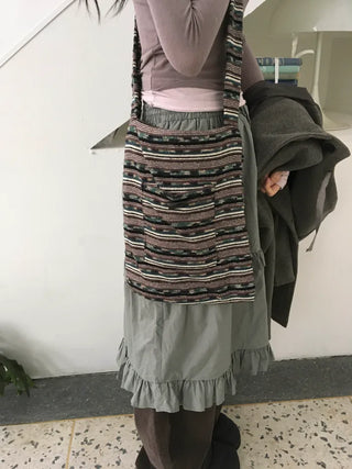 Knitted shoulder bag