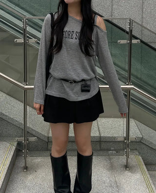 [Belt Set] Off-Shoulder Lettering Knit
