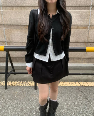 Striped muffler shirt