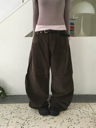 Curved corduroy wide-leg pants