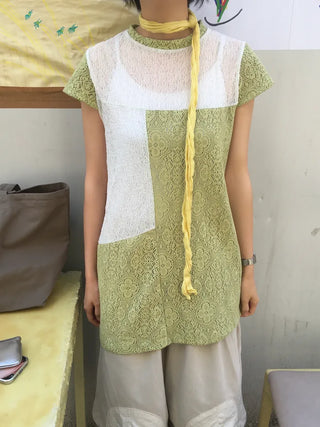 [3 colors] Corsage Lace T-shirt