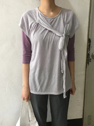 [3 colors] Strap T-shirt