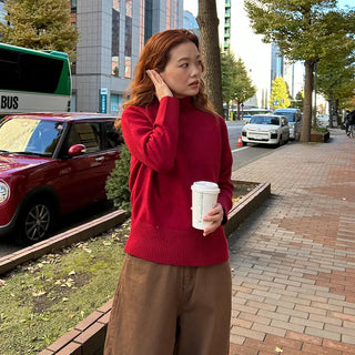 Soft turtleneck knit