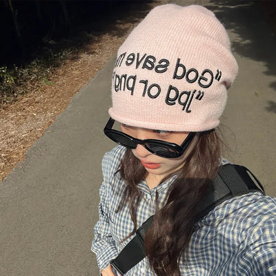 Lettering Beanie