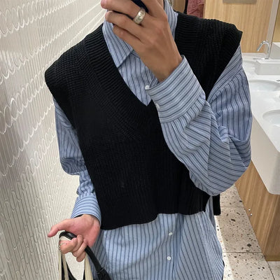 Asymmetrical V-neck knit vest