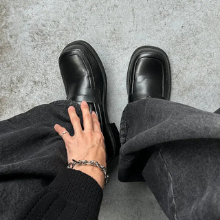 Wide square loafers