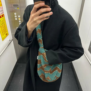 Pattern Point Boa Shoulder Bag
