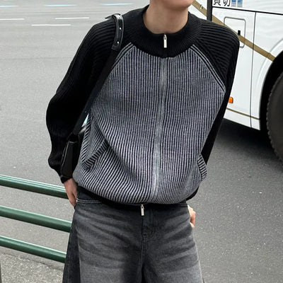 Two-tone raglan knit zip-up