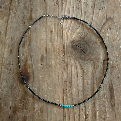 Two-tone beaded necklace