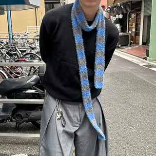 Fluffy Border Scarf