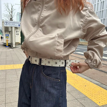 Eyelet belt