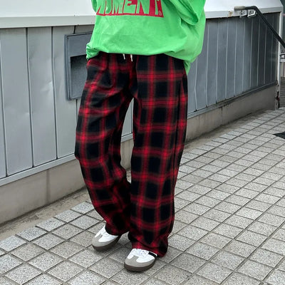 Tone-on-tone check banding pants