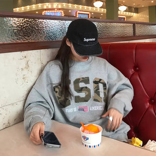(Unisex) USA Camouflage Sweatshirt