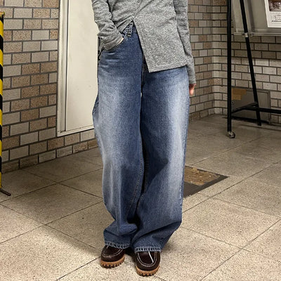 Loose-fit washed denim pants