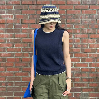 Boucle knit sleeveless top