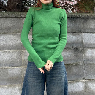Basic turtleneck knitwear