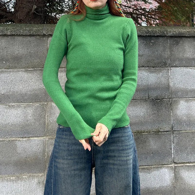 Basic turtleneck knitwear