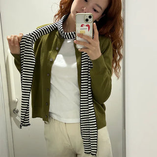 Border scarf