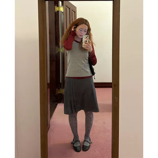Pleated midi skirt