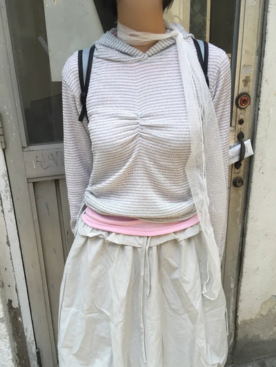 (3 colors) Shirred slit hooded T-shirt