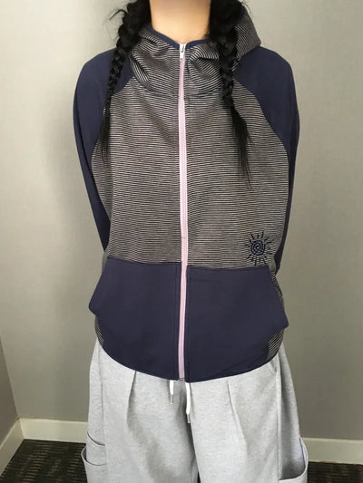 (4 colors) Striped zip-up hoodie