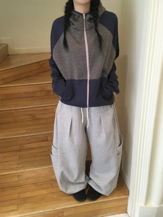 (4 colors) Striped zip-up hoodie