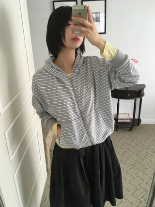 (1 color) Striped Zip-Up Hoodie