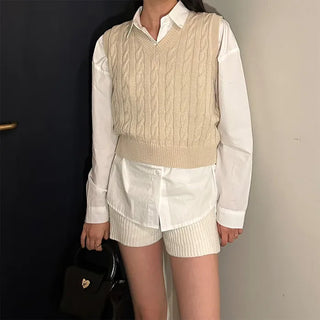 Twist V-neck knit vest