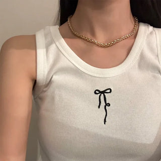 Ribbon stitch sleeveless