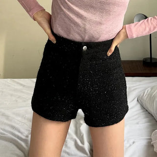 Back pocket tweed shorts