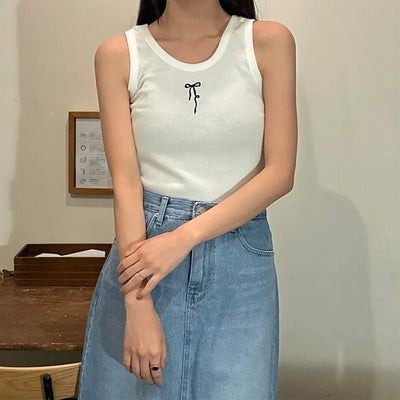 Ribbon stitch sleeveless