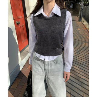 Wool knit vest